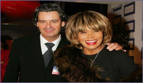 Who Is Kathleen Turner's Husband?